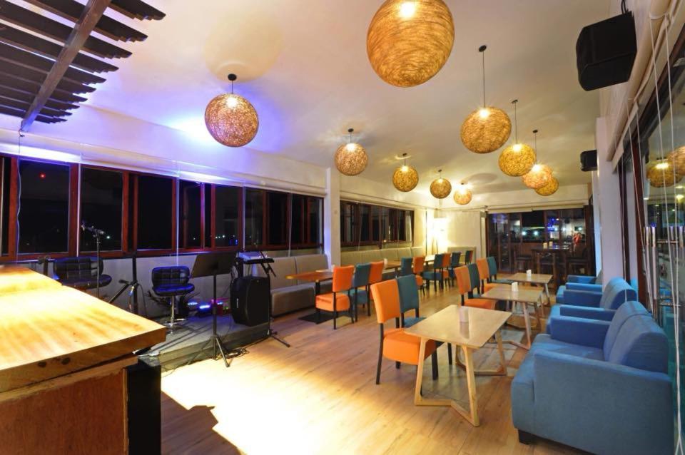 Baypark Hotel คัลบายอก ภายนอก รูปภาพ