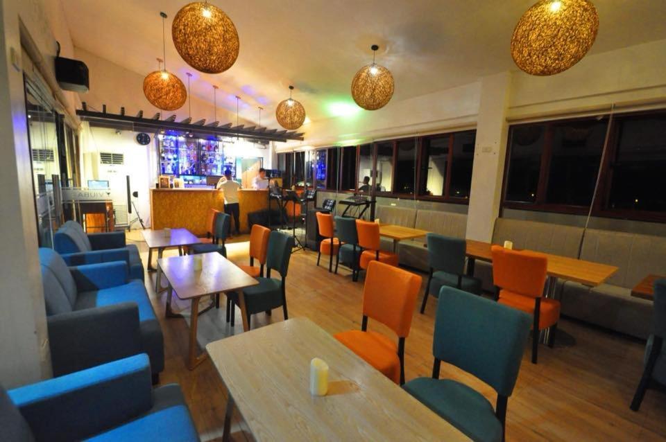 Baypark Hotel คัลบายอก ภายนอก รูปภาพ